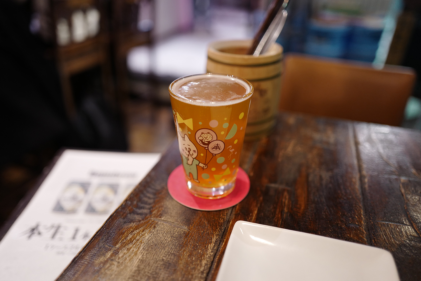 Watering Hole 新宿精釀啤酒 Bar、すごい煮干ラーメン凪 100